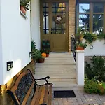 Belvarosi Kerteshaz Holiday home Keszthely