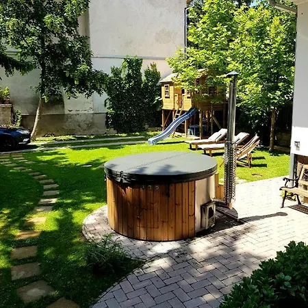 Belvárosi Kertesház Nyaraló Keszthely