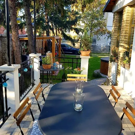 Ferienhaus Belvarosi Kerteshaz Keszthely